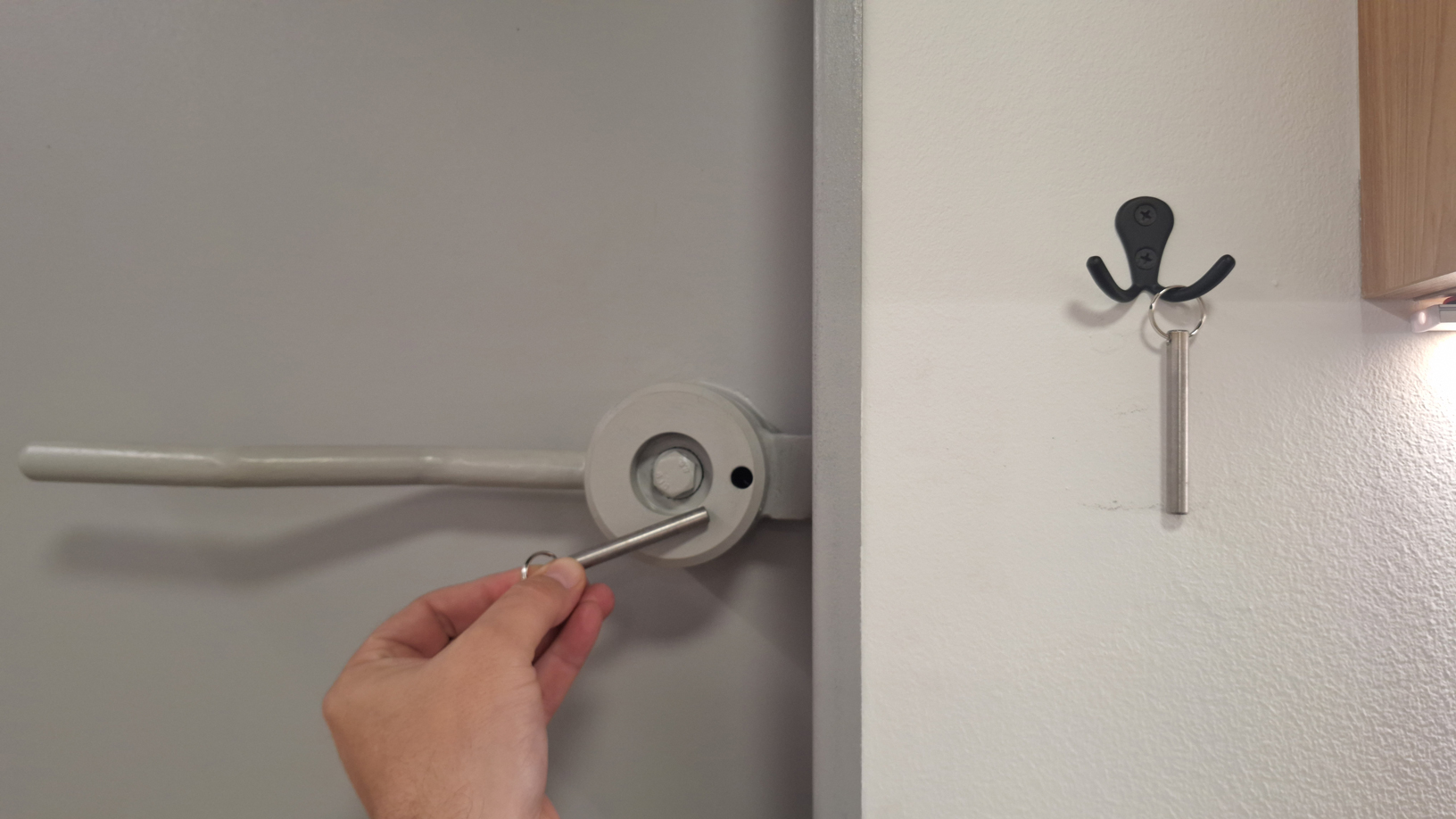 Vrata za zaklonišča SCArA, skladna z novimi predpisi